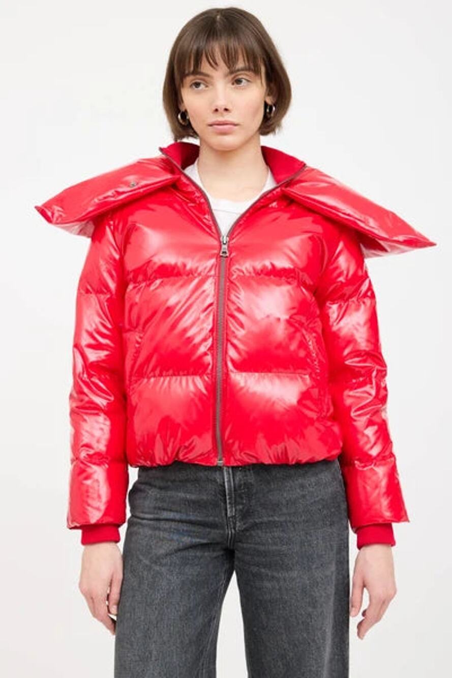 NWT Alice + Olivia Durham Full Zip Long Sleeve Puffer Jacket Shiny Ruby Red S